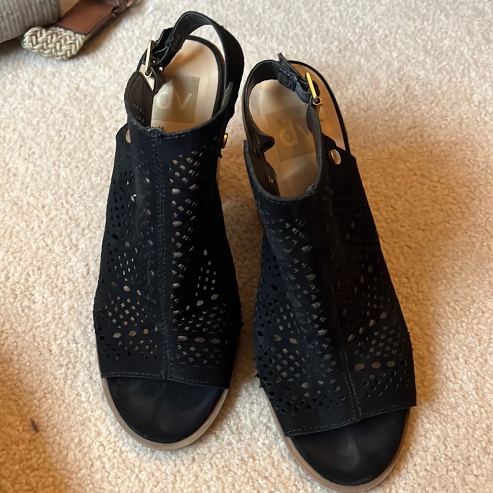 Dolce vita black heeled sandal